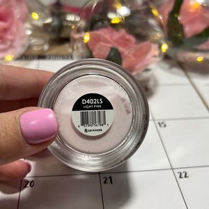 Kiara Sky Dip Nail Powder - LIGHT PINK.